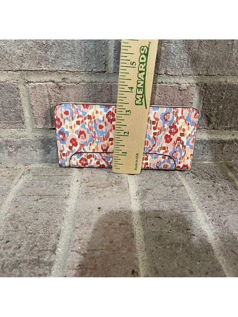 Colorful Patterned Clutch - Picture 2 of 4